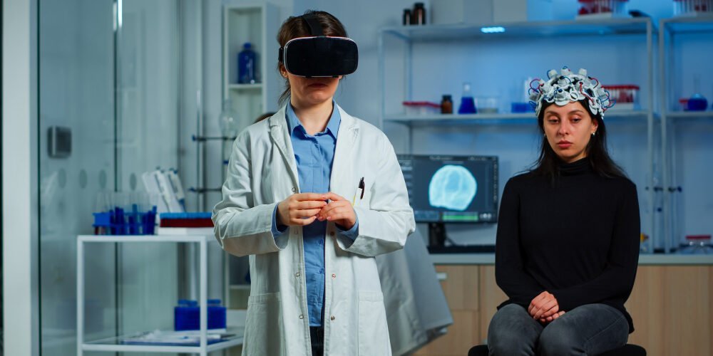 تطبيقات الواقع الافتراضي والمعزز في الطب الحديث